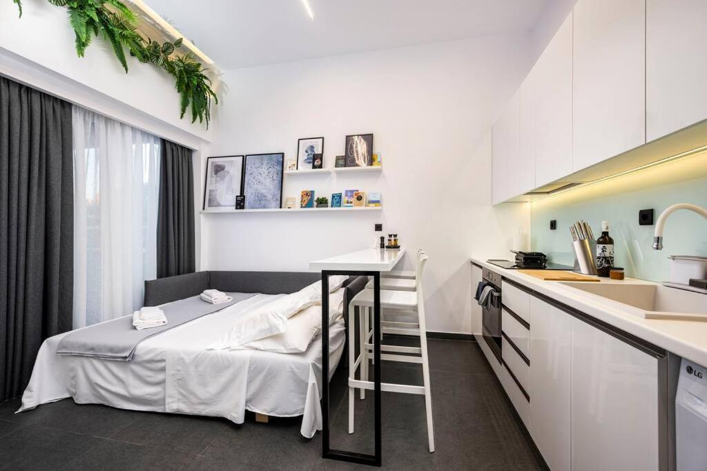 Poem Appartement Kos-stad Buitenkant foto
