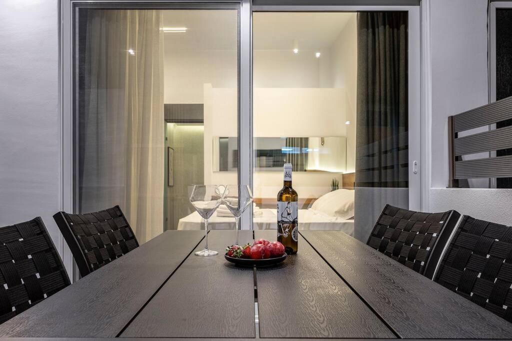 Poem Appartement Kos-stad Buitenkant foto